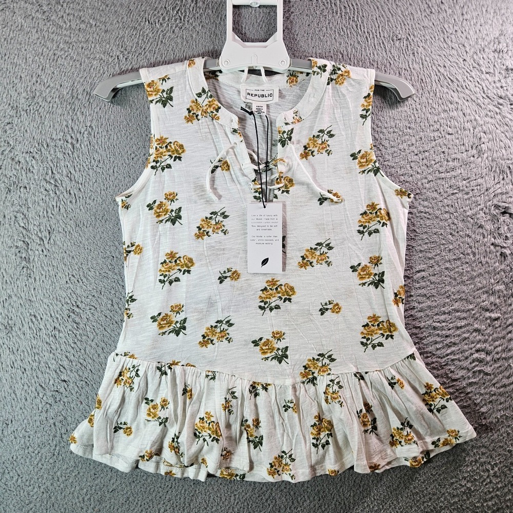 NWT For The Republic Sleeveless Top Women XS Floral Print White‎